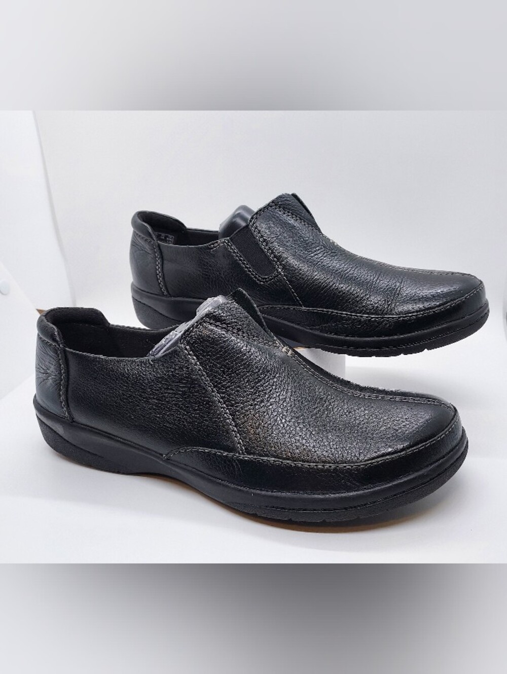 Clarks Collection ashland joy Womens Size 7.5 Black Leather Slip-On Loafer Shoes